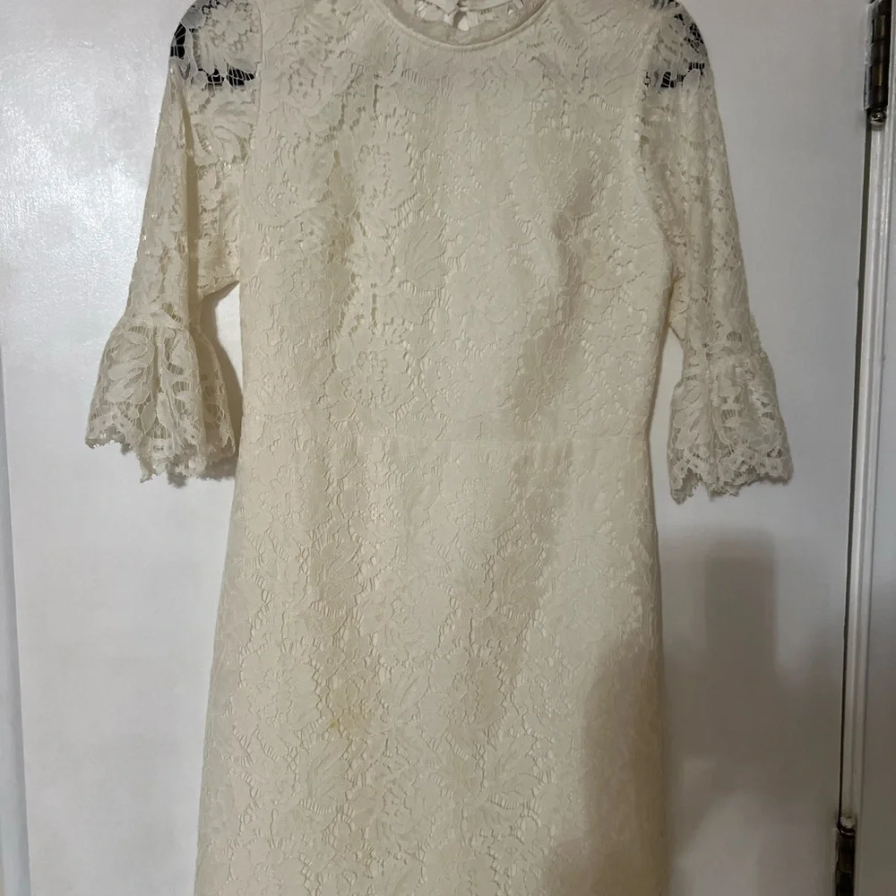 Lisa & Lucy off white lace mini dress, lined in front and bottom, open back - Picture 2 of 9